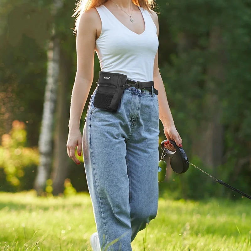 Geräumige Leckerlitasche